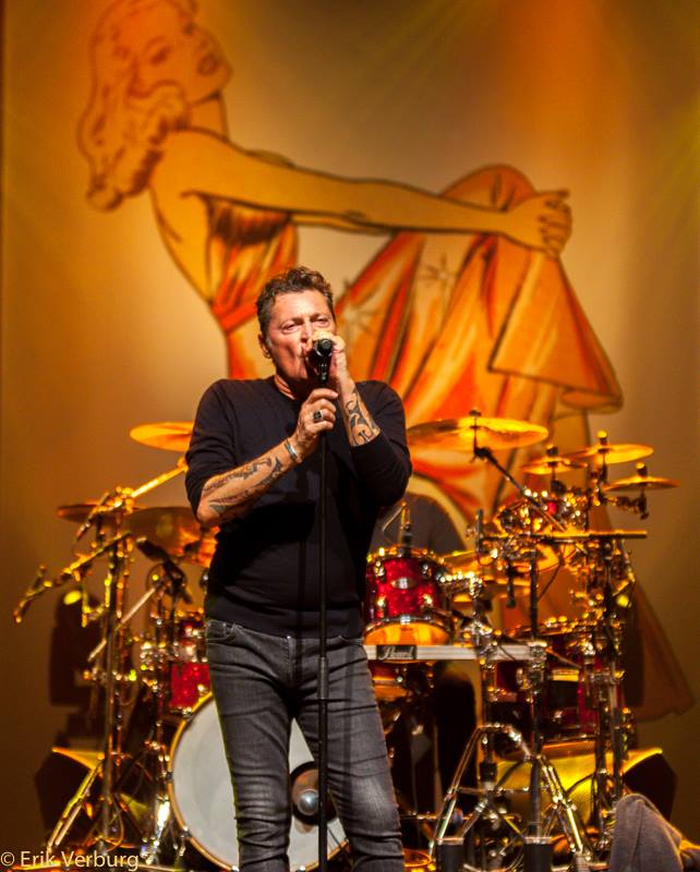 Golden Earring show photo by Erik Verburg: Barry Hay at Den Haag - World Forum Theatre March 12, 2016